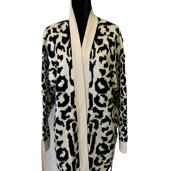 Blank NYC Long Sweater Womens Large Beige OpenFront Safari Animal Print Cardigan - Picture 5 of 12